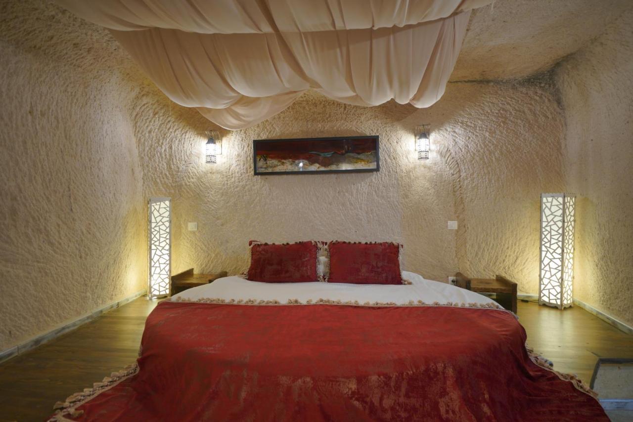 אוצ'יסר Karlik Cave Suite Cappadocia מראה חיצוני תמונה