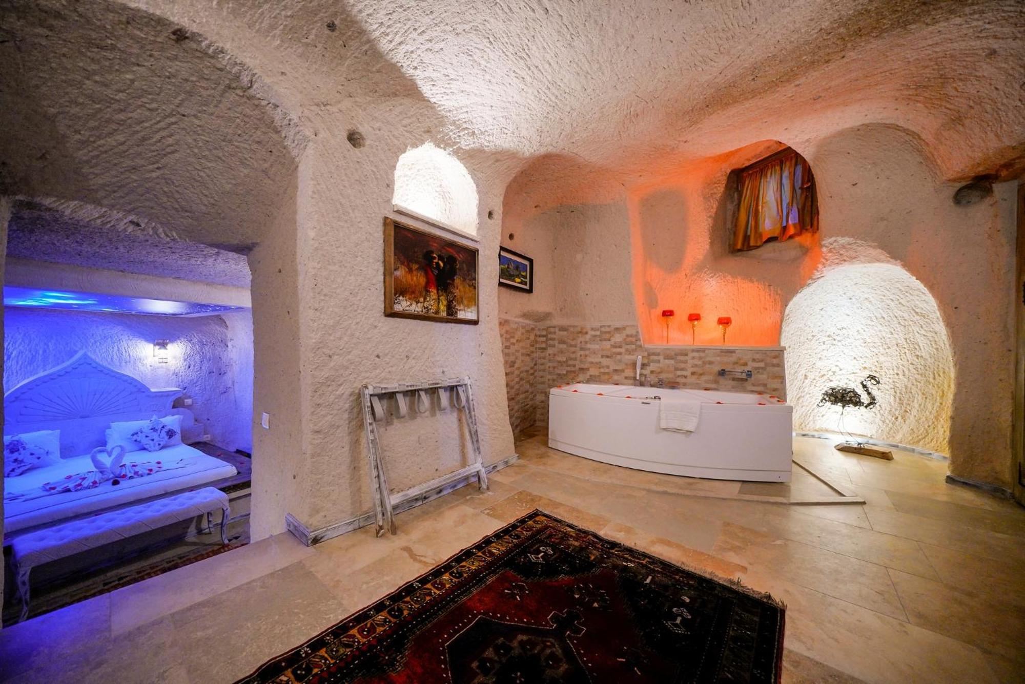 אוצ'יסר Karlik Cave Suite Cappadocia מראה חיצוני תמונה