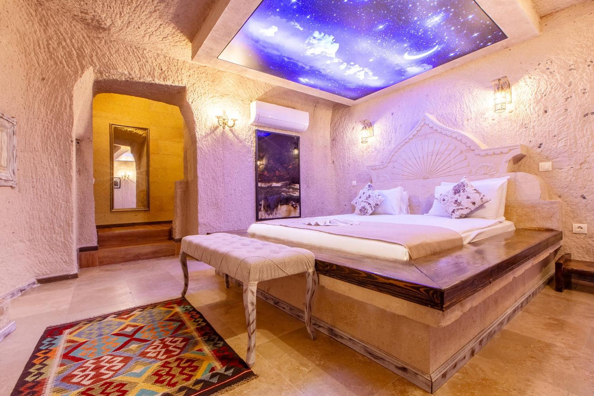 אוצ'יסר Karlik Cave Suite Cappadocia מראה חיצוני תמונה