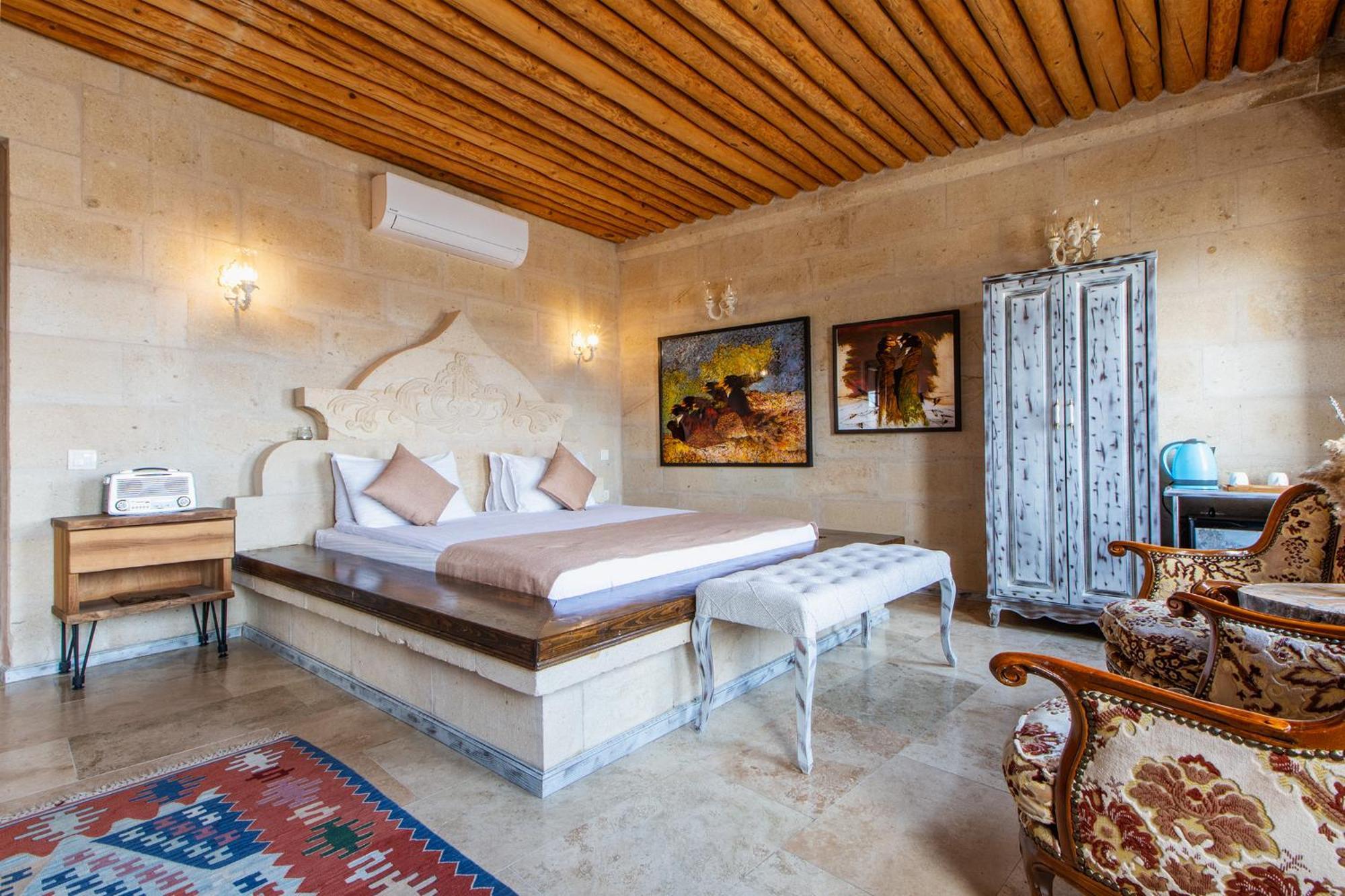 אוצ'יסר Karlik Cave Suite Cappadocia מראה חיצוני תמונה