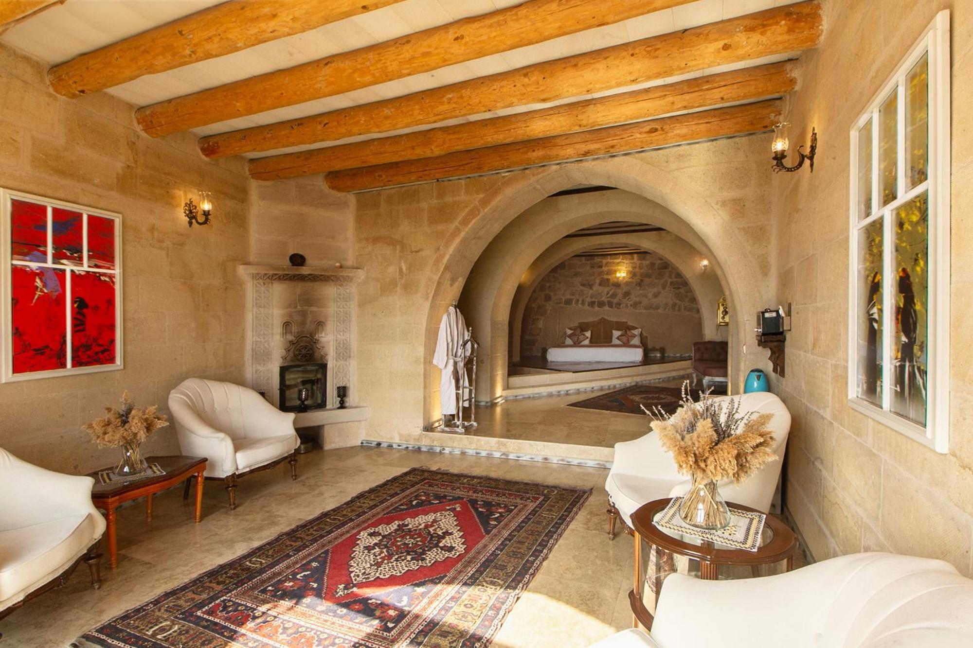 אוצ'יסר Karlik Cave Suite Cappadocia מראה חיצוני תמונה