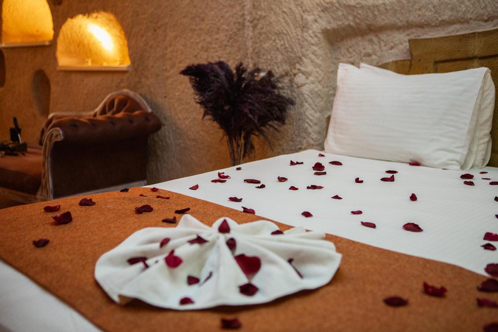 אוצ'יסר Karlik Cave Suite Cappadocia מראה חיצוני תמונה