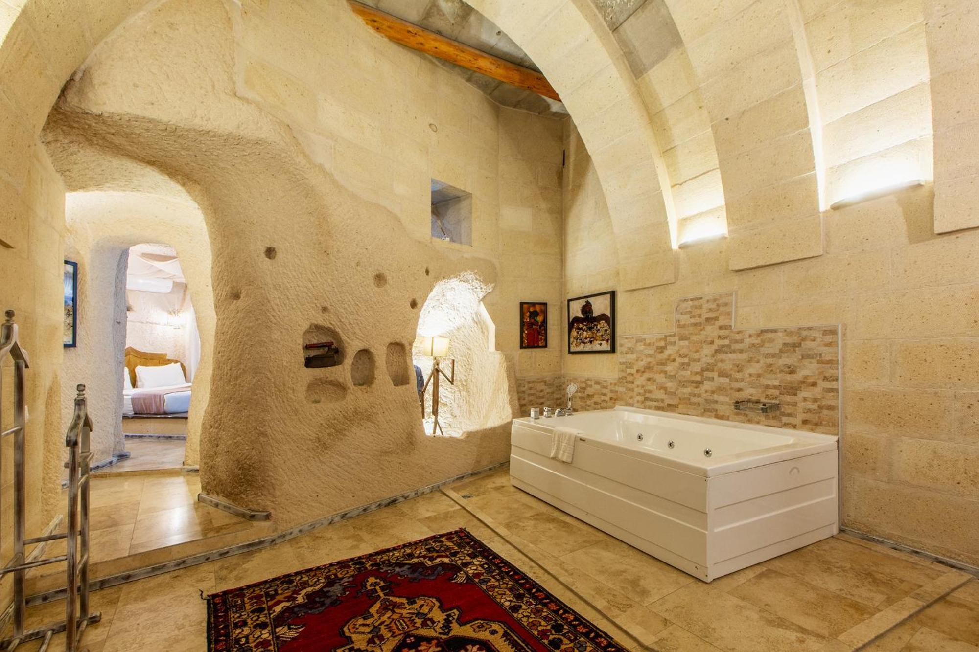 אוצ'יסר Karlik Cave Suite Cappadocia מראה חיצוני תמונה