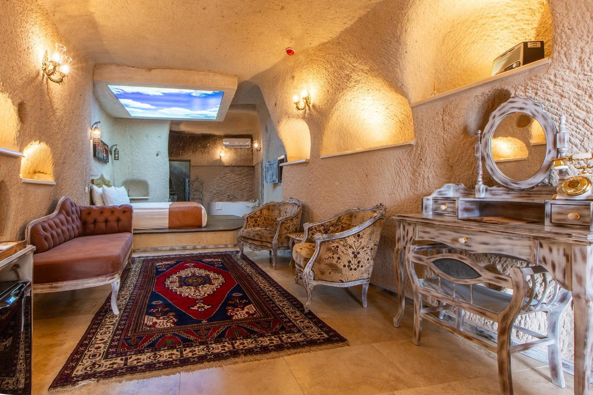 אוצ'יסר Karlik Cave Suite Cappadocia מראה חיצוני תמונה