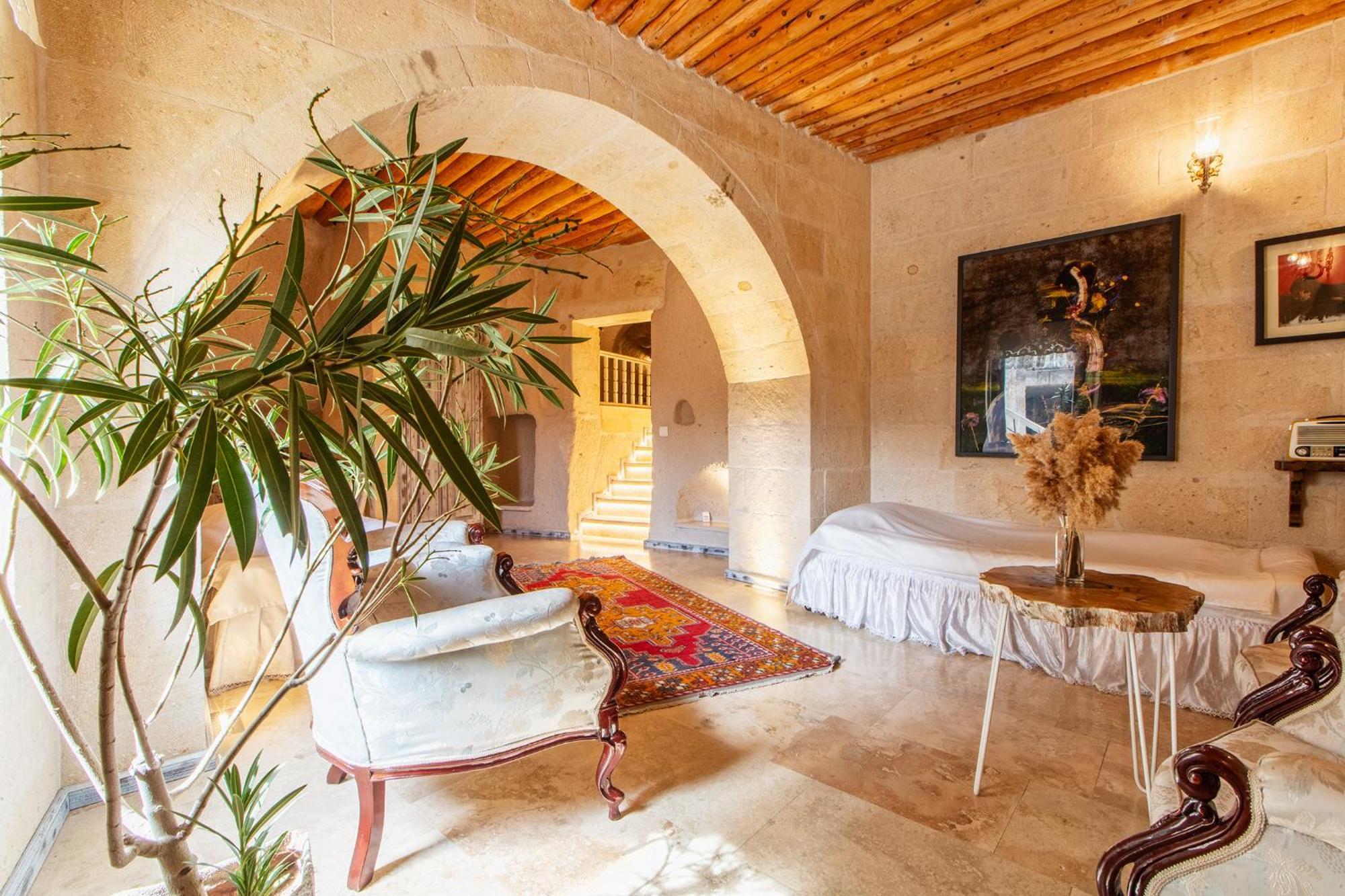 אוצ'יסר Karlik Cave Suite Cappadocia מראה חיצוני תמונה