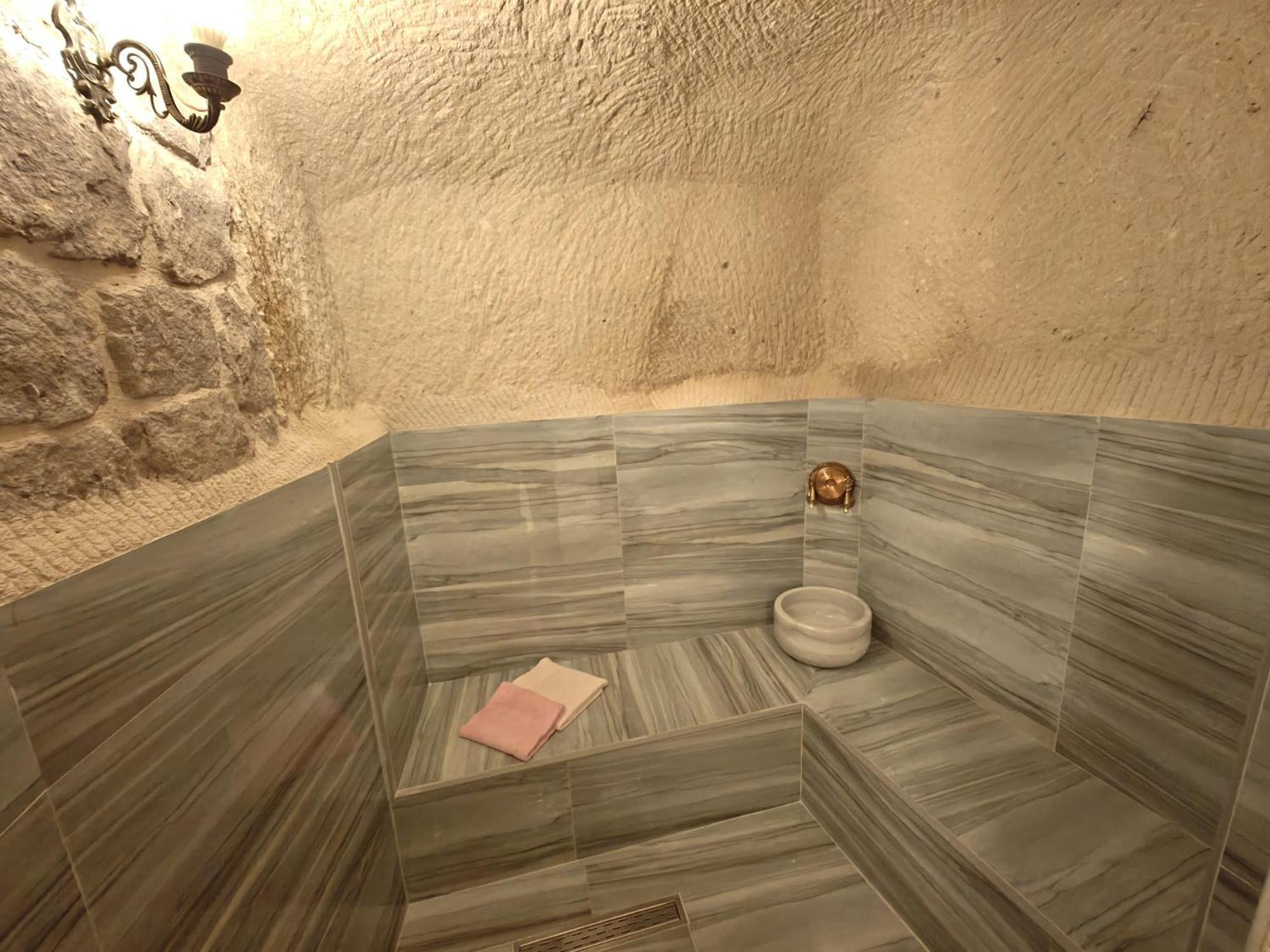 אוצ'יסר Karlik Cave Suite Cappadocia מראה חיצוני תמונה