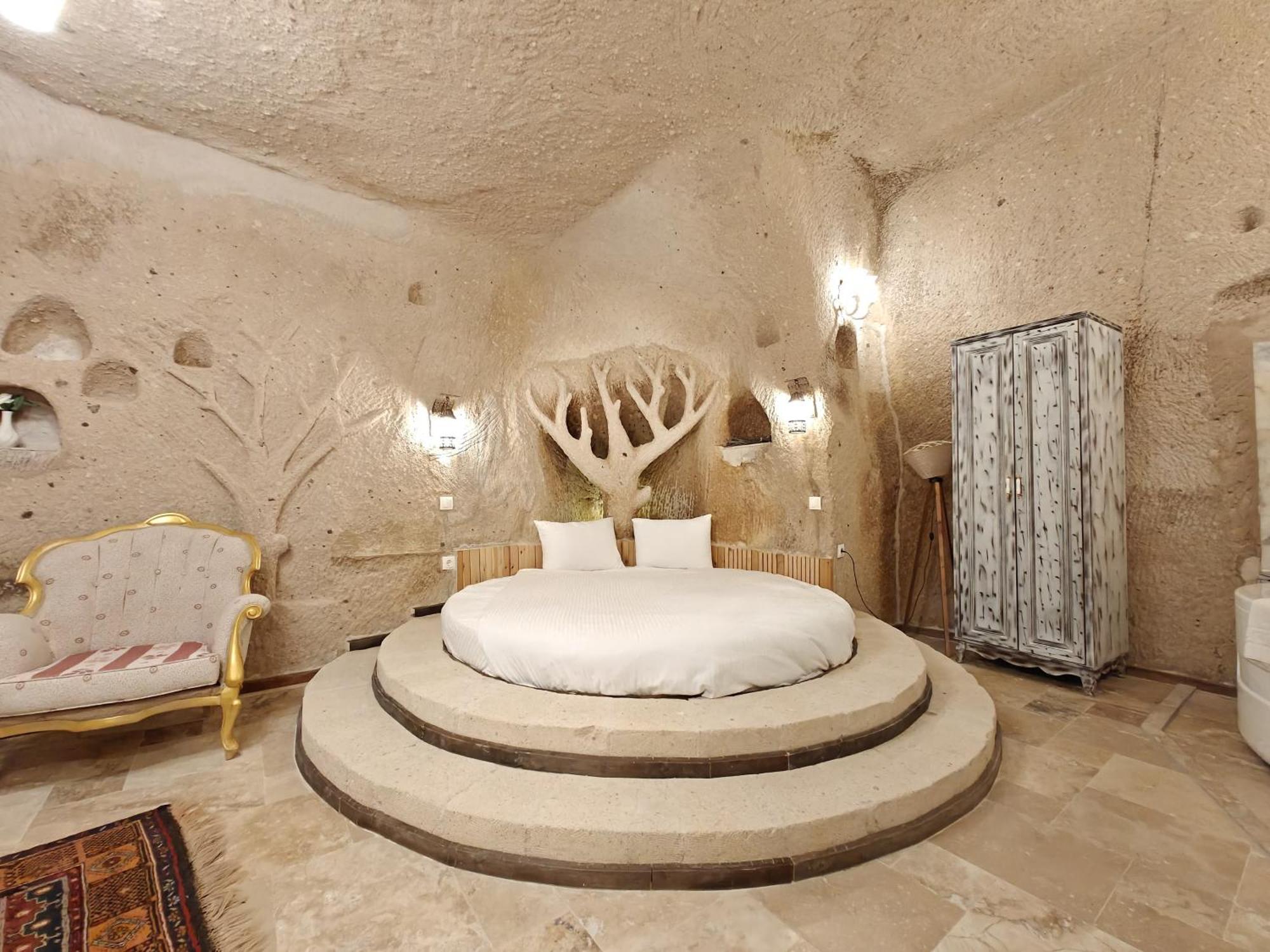 אוצ'יסר Karlik Cave Suite Cappadocia מראה חיצוני תמונה