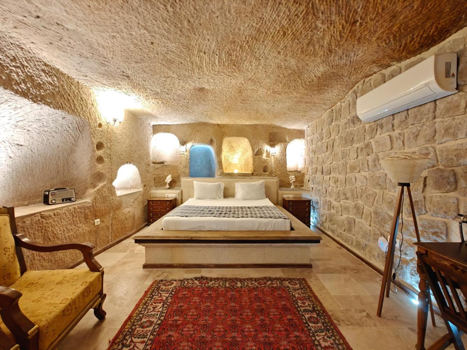 אוצ'יסר Karlik Cave Suite Cappadocia מראה חיצוני תמונה
