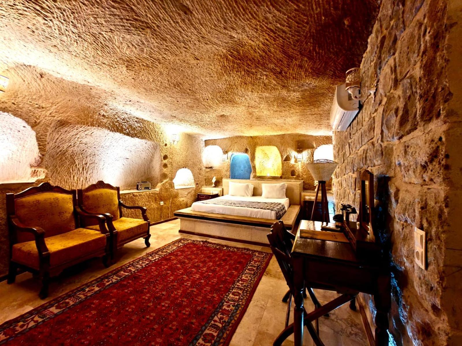 אוצ'יסר Karlik Cave Suite Cappadocia מראה חיצוני תמונה
